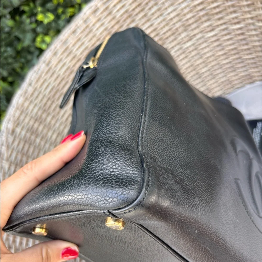 Authentic CHANEL black Caviar leather timeless Dome tote - Picture 9 of 16